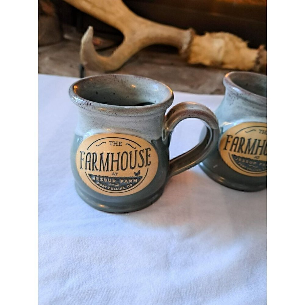 DENEEN POTTERY 8‎ OZ MUG 2020 / EXCELLENT CONDITION